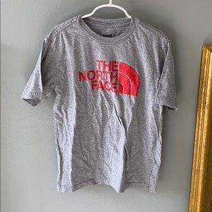 Boys The North Face t shirt